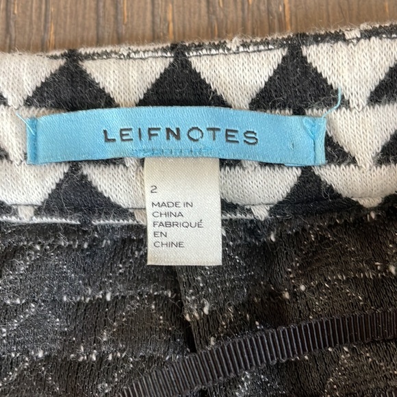 Anthropologie skirt by LEIFNOTES size 2 (good for petites) - Picture 7 of 7